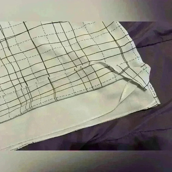 Reitmans essentials tank loose fit size large white - Picture 3 of 6